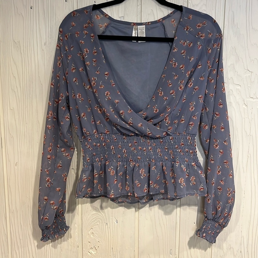 JAPNA pin tuck smocked bodice floral print blouse Size medium